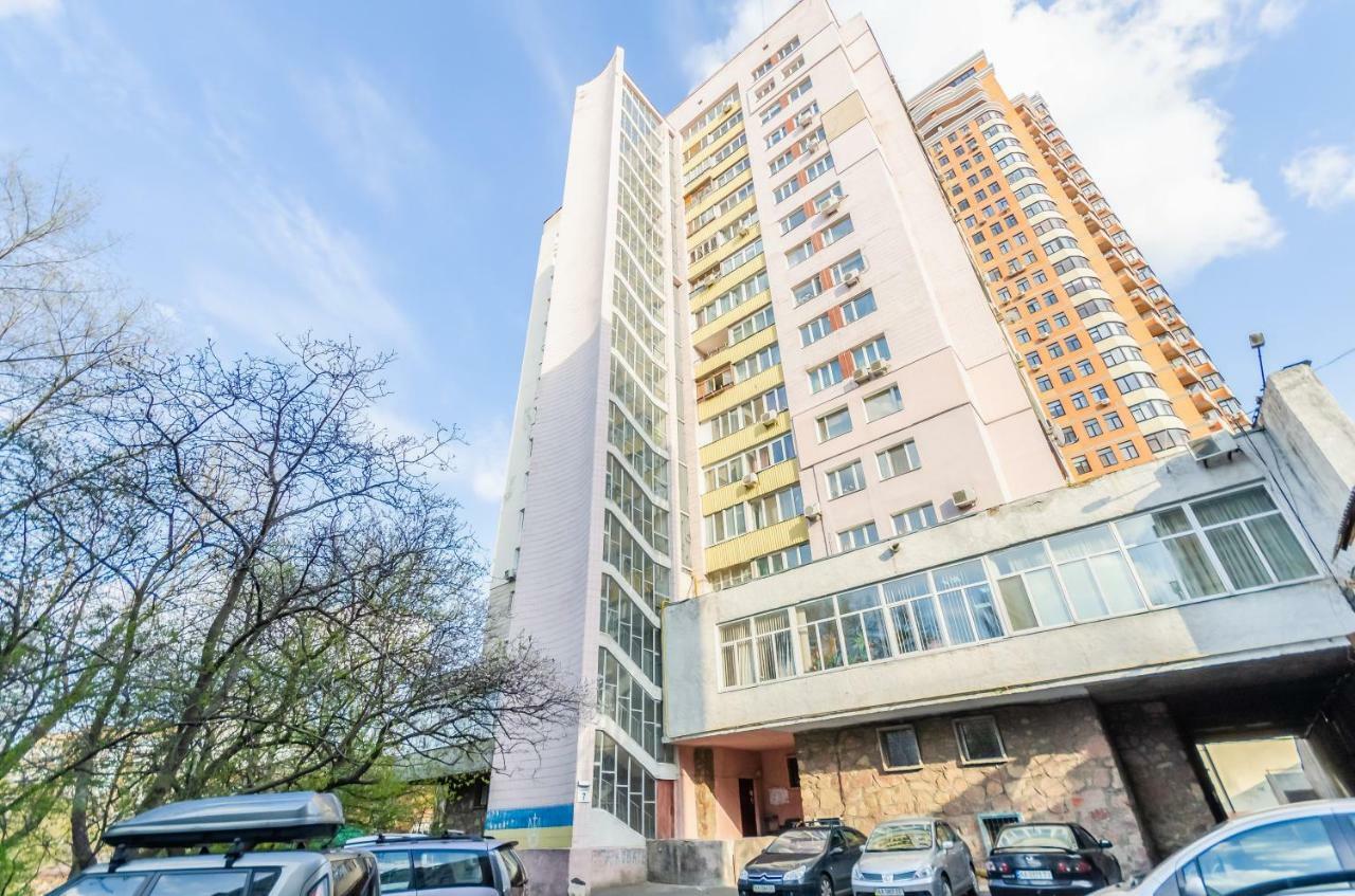 Kozzy Apartment In Kiev City Center Lu7 Экстерьер фото